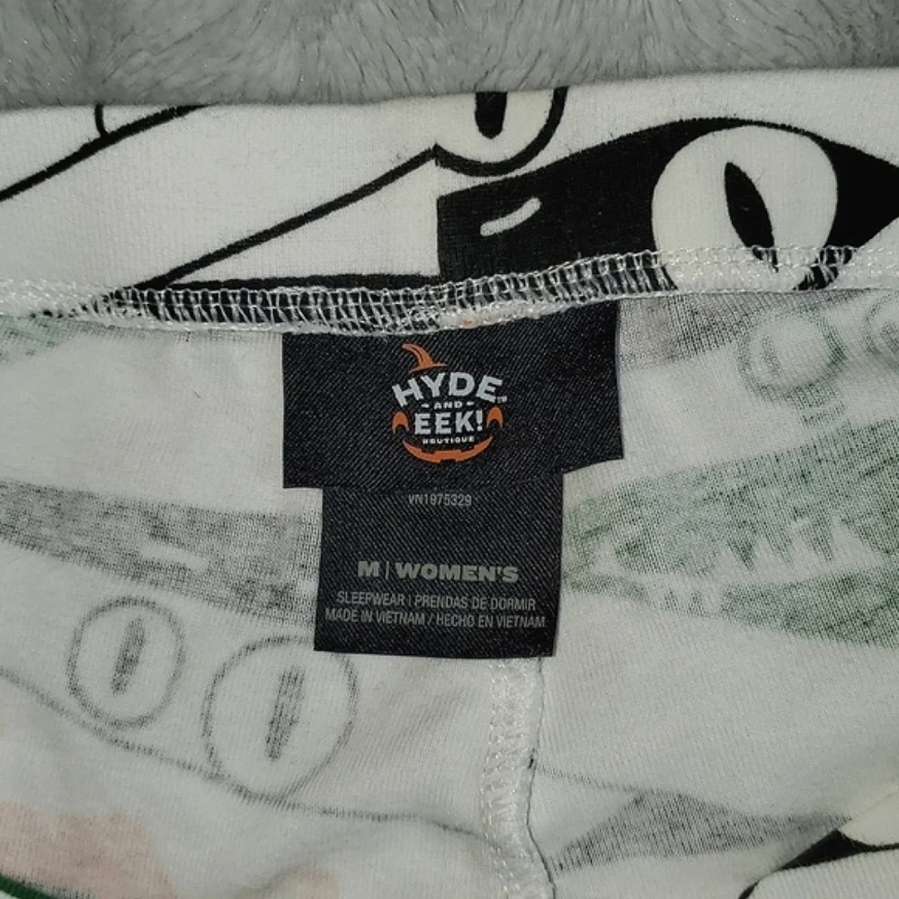 HYDE & EEK Two-Piece Halloween Pajama Set Women's Size Medium - Picture 4 of 12